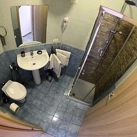Bed & Breakfast 248