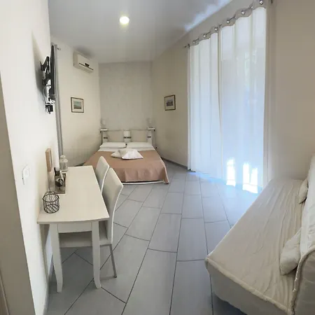 248 Bed & Breakfast 3*