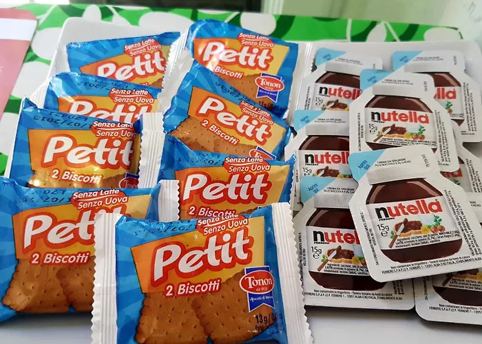 248 לינה וארוחת בוקר נאפולי