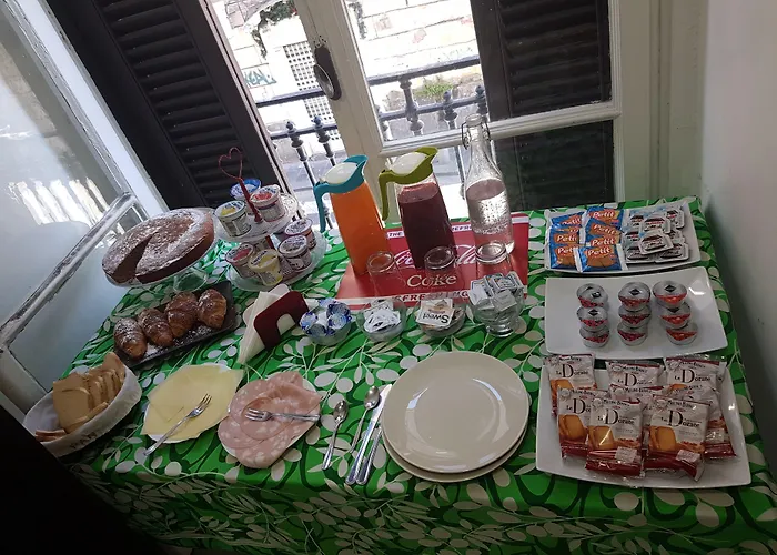 248 Nocleg ze śniadaniem 3*