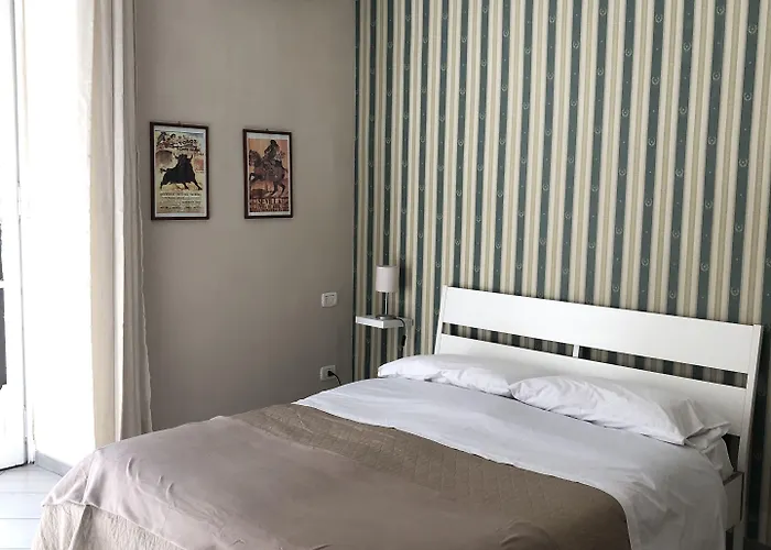 לינה וארוחת בוקר 248