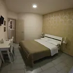 248 Bed & Breakfast Neapel