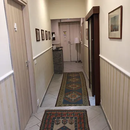 248 Bed and Breakfast 3*