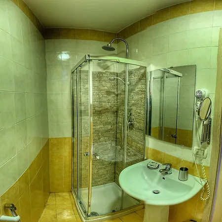 Bed & Breakfast 248