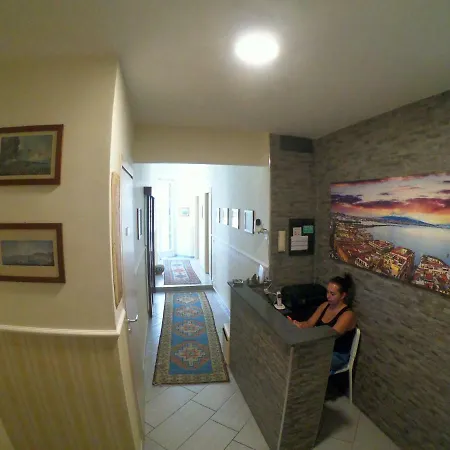 Bed and Breakfast 248 Νάπολη