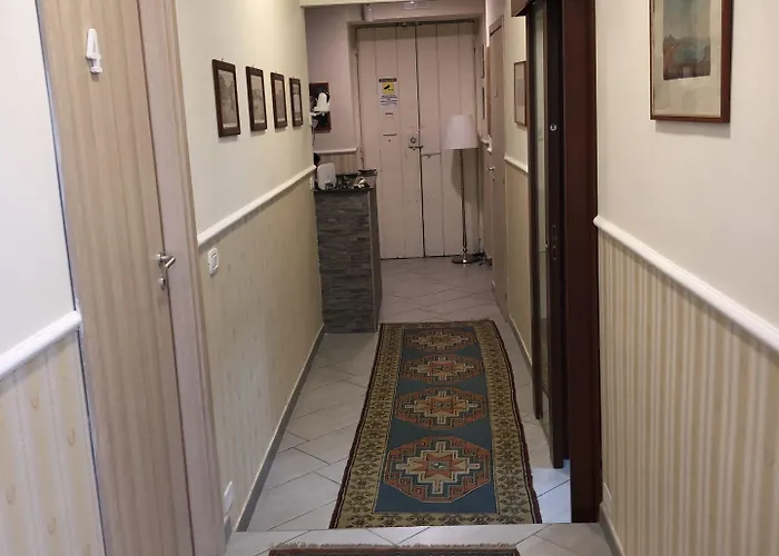 248 Bed & Breakfast 3*